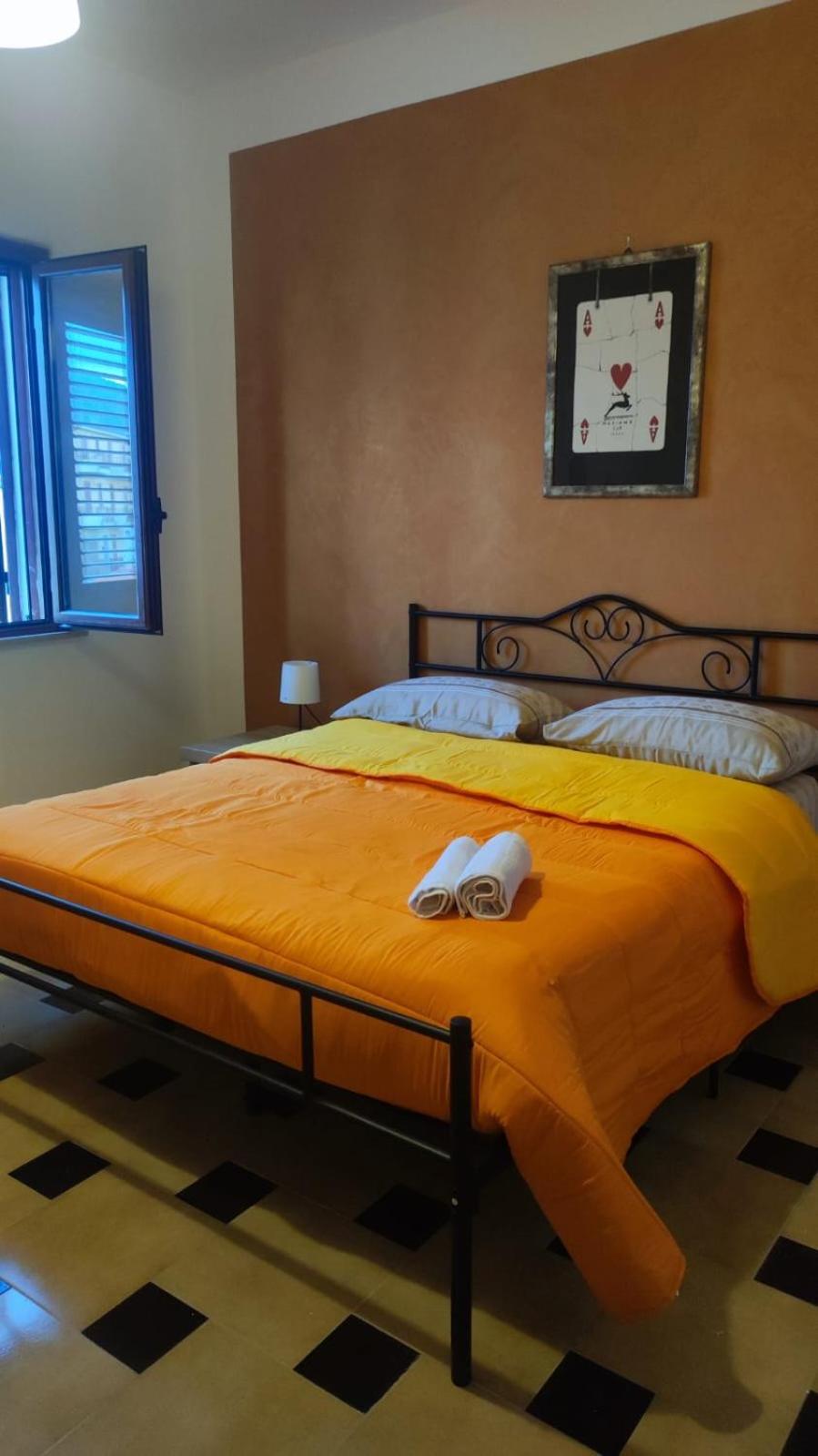 Casa Di Mitri Bed & Breakfast Carini Dış mekan fotoğraf